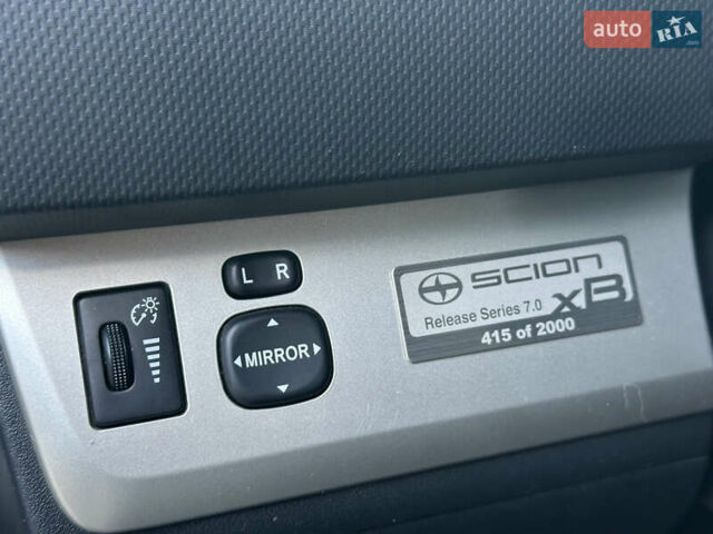 Фиолетовый Сцион ХБ, объемом двигателя 2.36 л и пробегом 142 тыс. км за 7999 $, фото 10 на Automoto.ua