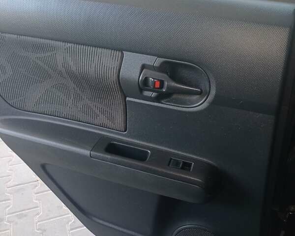 Сцион ХБ, объемом двигателя 2.36 л и пробегом 149 тыс. км за 8800 $, фото 13 на Automoto.ua