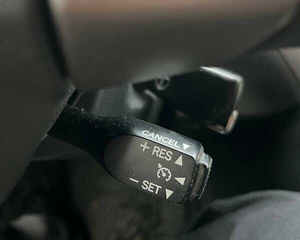 Сціон ХБ 2013 у Києві на Automoto.ua Сірий Сціон ХБ, об'ємом двигуна 2.36 л та пробігом 232 тис. км за 7900 $, фото 33 на Automoto.ua