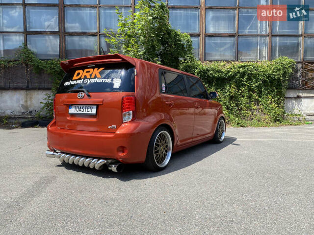 Оранжевый Сцион ХБ, объемом двигателя 2.4 л и пробегом 158 тыс. км за 9500 $, фото 3 на Automoto.ua
