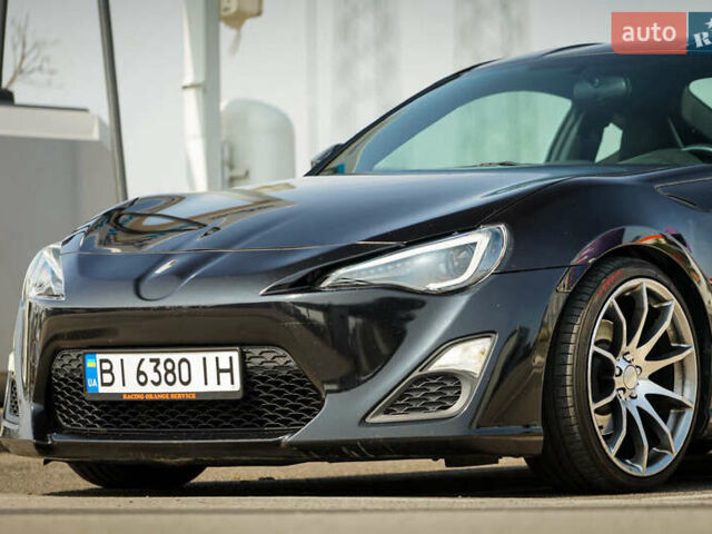 Черный Сцион FR-S, объемом двигателя 2 л и пробегом 120 тыс. км за 20050 $, фото 4 на Automoto.ua