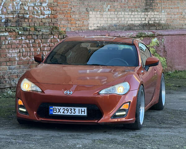 Оранжевый Сцион FR-S, объемом двигателя 2 л и пробегом 160 тыс. км за 14300 $, фото 21 на Automoto.ua