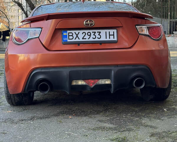 Оранжевый Сцион FR-S, объемом двигателя 2 л и пробегом 160 тыс. км за 14300 $, фото 15 на Automoto.ua