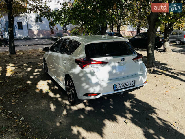 Білий Сціон iM, об'ємом двигуна 1.8 л та пробігом 97 тис. км за 11500 $, фото 1 на Automoto.ua