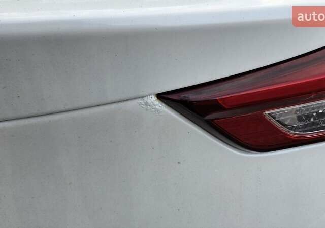 Белый Сцион iM, объемом двигателя 1.8 л и пробегом 122 тыс. км за 10700 $, фото 4 на Automoto.ua