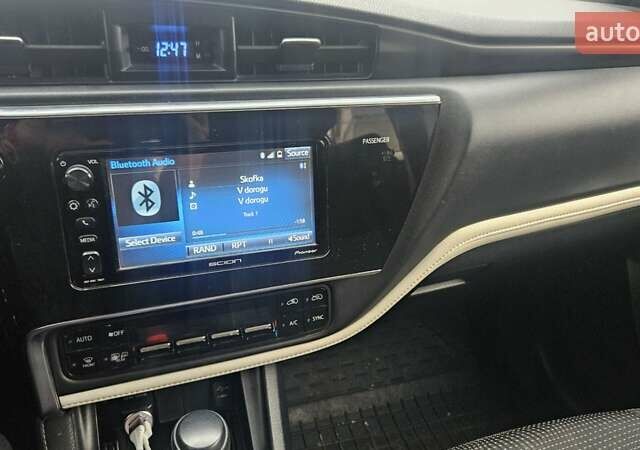 Белый Сцион iM, объемом двигателя 1.8 л и пробегом 122 тыс. км за 10700 $, фото 6 на Automoto.ua