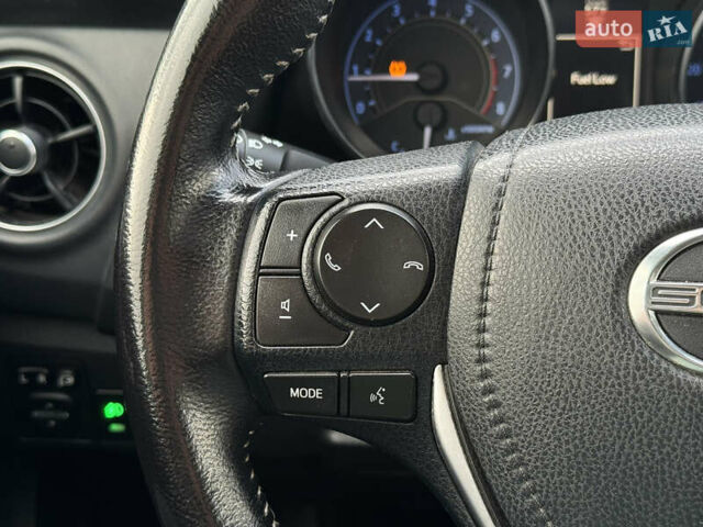 Серый Сцион iM, объемом двигателя 1.8 л и пробегом 82 тыс. км за 11200 $, фото 14 на Automoto.ua