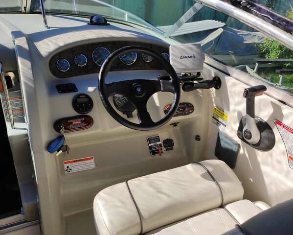 Білий СіРей 225 Вікендер, об'ємом двигуна 5.7 л та пробігом 207 тис. км за 36900 $, фото 8 на Automoto.ua