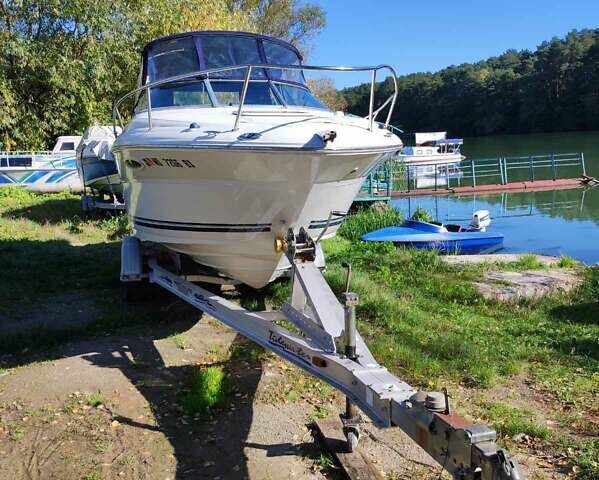 Білий СіРей 225 Вікендер, об'ємом двигуна 5.7 л та пробігом 207 тис. км за 36900 $, фото 2 на Automoto.ua