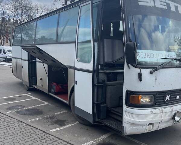 Белый Сетра 211 ХД, объемом двигателя 15.1 л и пробегом 800 тыс. км за 5200 $, фото 2 на Automoto.ua