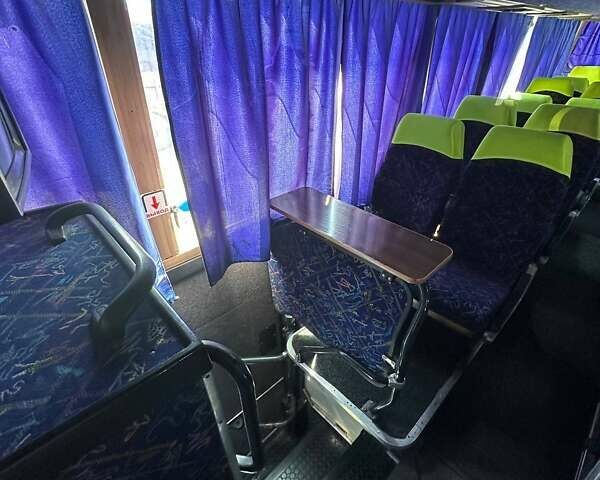 Белый Сетра 215 ХД, объемом двигателя 14.6 л и пробегом 580 тыс. км за 11000 $, фото 9 на Automoto.ua