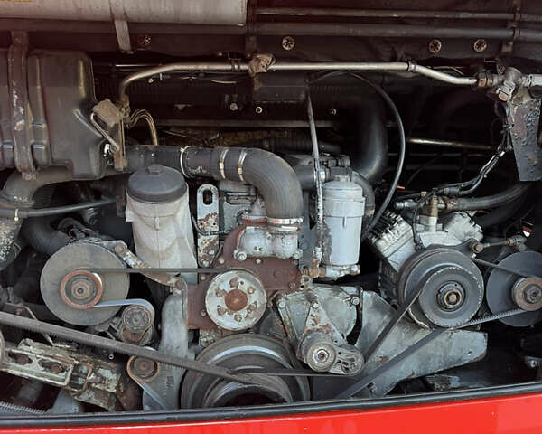 Сетра 415 ХДХ 2001 в Николаеве на Automoto.ua Красный Сетра 415 ХДХ, объемом двигателя 11.97 л и пробегом 999 тыс. км за 50000 $, фото 9 на Automoto.ua