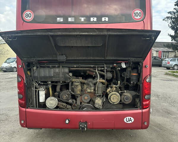 Красный Сетра 416 GT-HD, объемом двигателя 0 л и пробегом 690 тыс. км за 138000 $, фото 5 на Automoto.ua