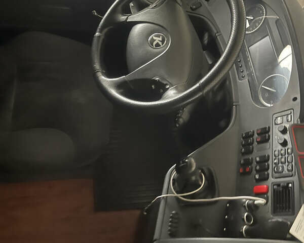 Білий Сетра S415, об'ємом двигуна 12 л та пробігом 1 тис. км за 130000 $, фото 3 на Automoto.ua