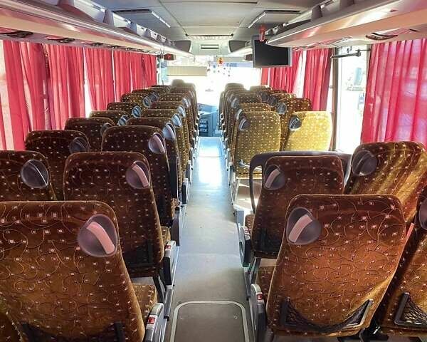 Белый Сетра S 415NF, объемом двигателя 11.97 л и пробегом 850 тыс. км за 74000 $, фото 6 на Automoto.ua