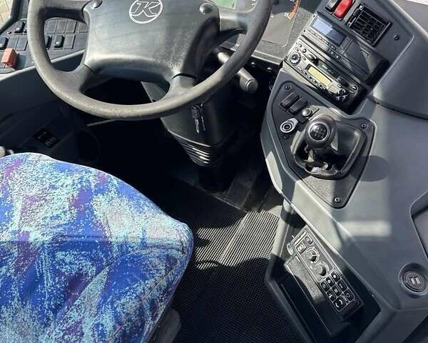 Белый Сетра S 417, объемом двигателя 11.97 л и пробегом 100 тыс. км за 50000 $, фото 3 на Automoto.ua
