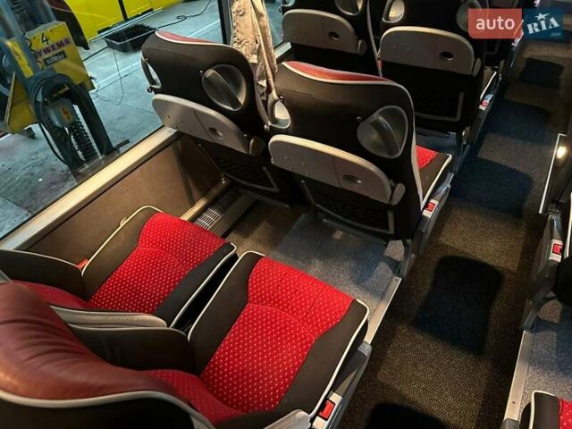 Красный Сетра S 417, объемом двигателя 11.97 л и пробегом 275 тыс. км за 134835 $, фото 16 на Automoto.ua