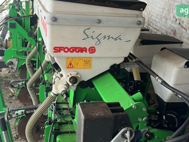 Сфоджия Sigma, объемом двигателя 0 л и пробегом 0 тыс. км за 27000 $, фото 3 на Automoto.ua