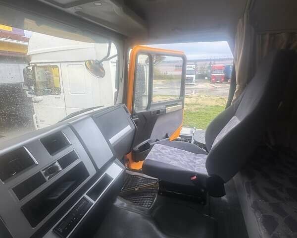 Жовтий Шакман SX, об'ємом двигуна 0 л та пробігом 298 тис. км за 41500 $, фото 8 на Automoto.ua