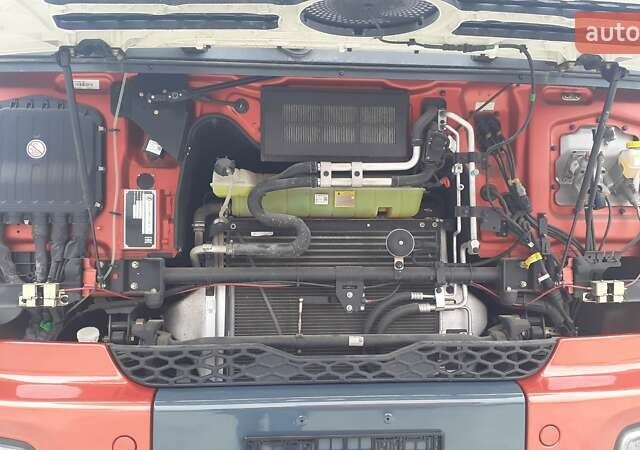 Помаранчевий Шакман X3000, об'ємом двигуна 12 л та пробігом 2 тис. км за 105000 $, фото 18 на Automoto.ua
