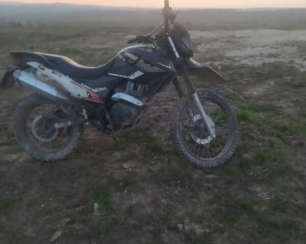 Шанрай 200, объемом двигателя 2 л и пробегом 100 тыс. км за 850 $, фото 1 на Automoto.ua