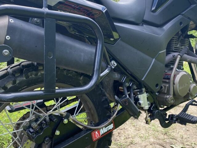Шанрай 3302, об'ємом двигуна 0.25 л та пробігом 0 тис. км за 52000 $, фото 9 на Automoto.ua