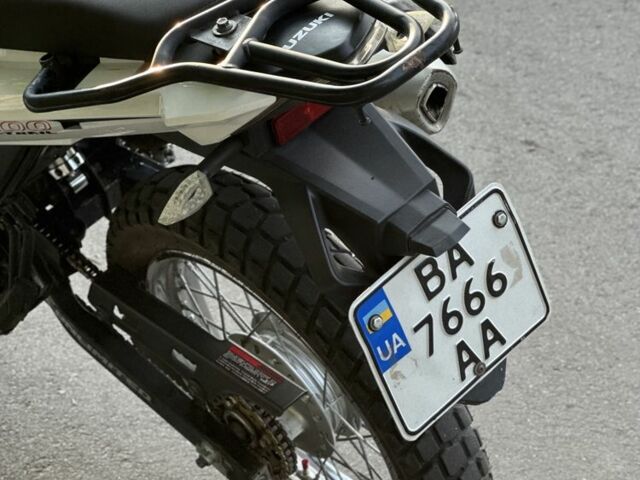 Шанрай Інша, об'ємом двигуна 0.2 л та пробігом 0 тис. км за 45000 $, фото 4 на Automoto.ua