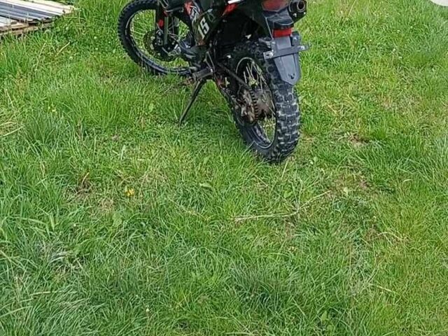 Шанрай Другая, объемом двигателя 12 л и пробегом 0 тыс. км за 1000 $, фото 1 на Automoto.ua