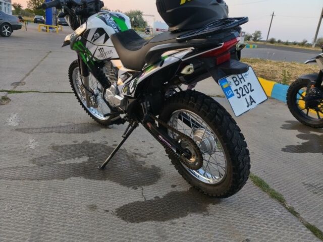 Шанрай Другая, объемом двигателя 0.25 л и пробегом 0 тыс. км за 1300 $, фото 2 на Automoto.ua