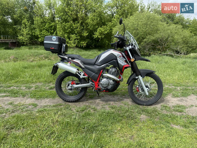 Черный Шанрай Elcrosso 400, объемом двигателя 0.4 л и пробегом 15 тыс. км за 2100 $, фото 1 на Automoto.ua