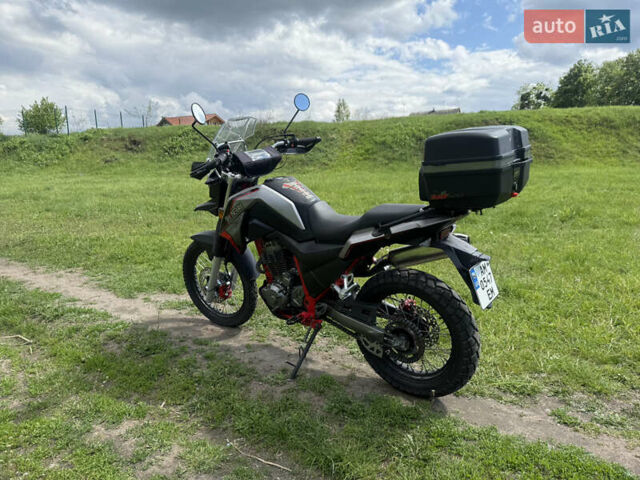Черный Шанрай Elcrosso 400, объемом двигателя 0.4 л и пробегом 15 тыс. км за 2100 $, фото 4 на Automoto.ua