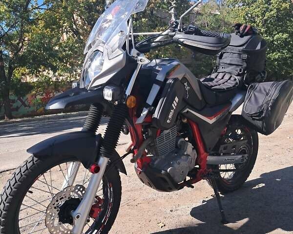 Красный Шанрай Elcrosso 400, объемом двигателя 0.4 л и пробегом 5 тыс. км за 1950 $, фото 4 на Automoto.ua