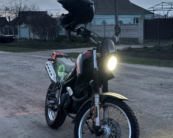 Красный Шанрай Tricker 250, объемом двигателя 0.25 л и пробегом 8 тыс. км за 1069 $, фото 1 на Automoto.ua