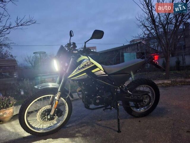 Желтый Шанрай Tricker 250, объемом двигателя 25 л и пробегом 4 тыс. км за 1186 $, фото 1 на Automoto.ua