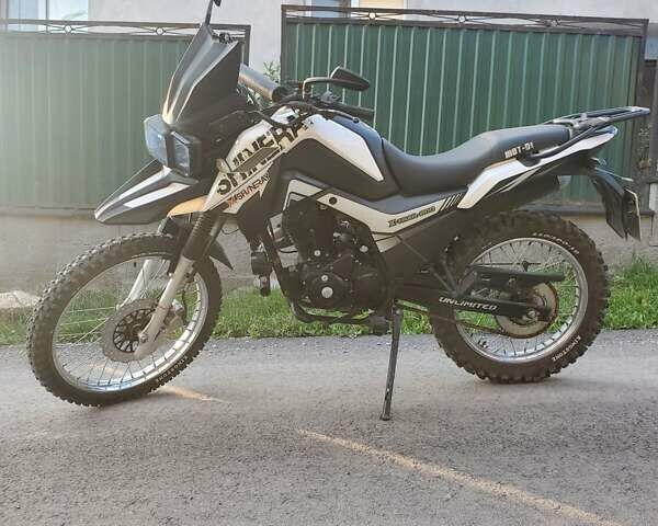Белый Шанрай X-Trail 200, объемом двигателя 0.2 л и пробегом 7 тыс. км за 950 $, фото 3 на Automoto.ua