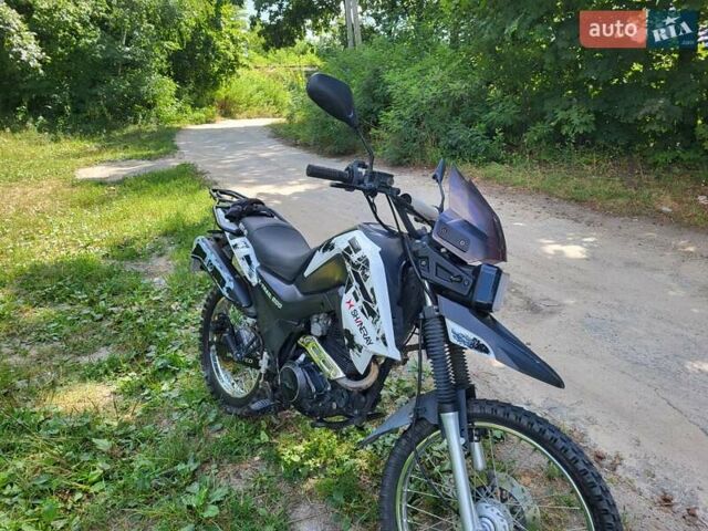 Белый Шанрай X-Trail 200, объемом двигателя 0.2 л и пробегом 10 тыс. км за 850 $, фото 2 на Automoto.ua