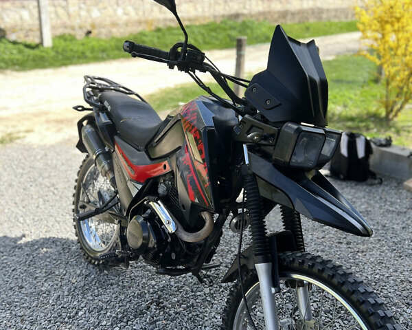Черный Шанрай X-Trail 200, объемом двигателя 0.2 л и пробегом 12 тыс. км за 950 $, фото 1 на Automoto.ua
