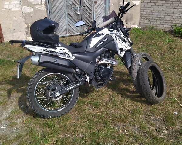 Шанрай X-Trail 200, объемом двигателя 0 л и пробегом 8 тыс. км за 850 $, фото 3 на Automoto.ua