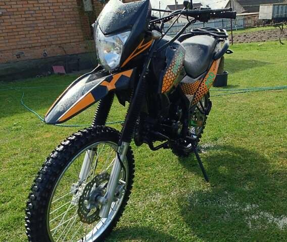 Шанрай XY 200GY-6C 2020 в Шацке на Automoto.ua Черный Шанрай XY 200GY-6C, объемом двигателя 0.2 л и пробегом 11 тыс. км за 1150 $, фото 1 на Automoto.ua