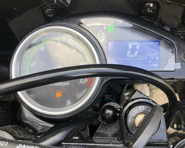 Черный Шанрай XY 200GY-6C, объемом двигателя 0 л и пробегом 700 тыс. км за 1400 $, фото 3 на Automoto.ua