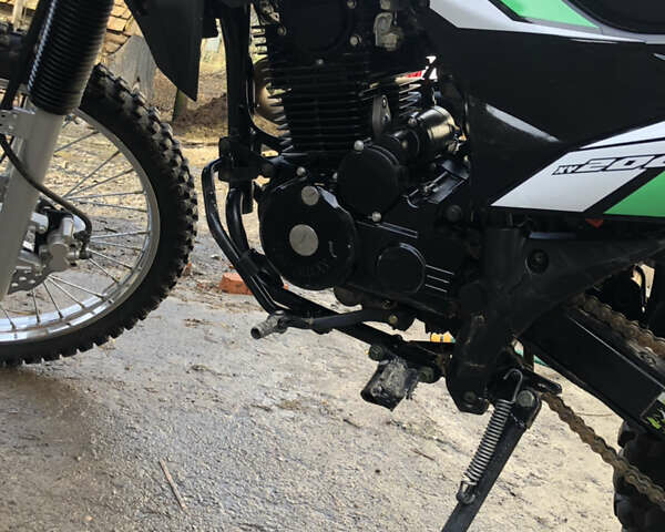 Черный Шанрай XY 200GY-6C, объемом двигателя 0 л и пробегом 700 тыс. км за 1400 $, фото 4 на Automoto.ua
