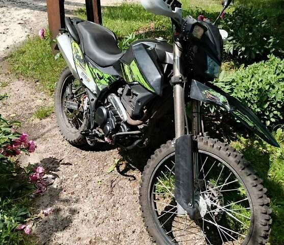 Чорний Шанрай XY 200GY-6C, об'ємом двигуна 0.25 л та пробігом 17 тис. км за 1100 $, фото 3 на Automoto.ua