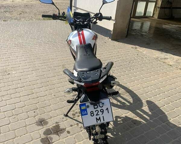 Белый Шанрай XY 250GY-6C, объемом двигателя 0.2 л и пробегом 12 тыс. км за 1100 $, фото 3 на Automoto.ua