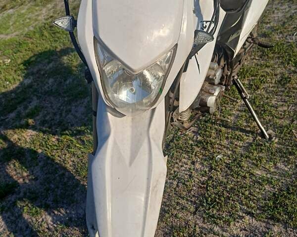 Белый Шанрай XY 250GY-6C, объемом двигателя 0 л и пробегом 10 тыс. км за 600 $, фото 2 на Automoto.ua