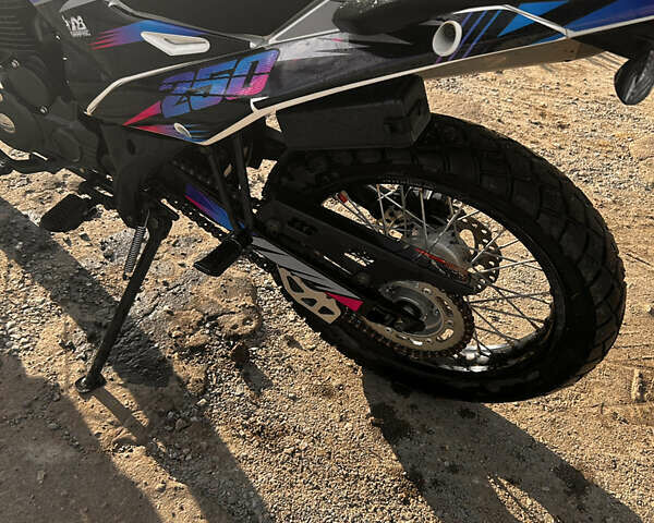 Белый Шанрай XY 250GY-6C, объемом двигателя 0.25 л и пробегом 2 тыс. км за 1200 $, фото 2 на Automoto.ua