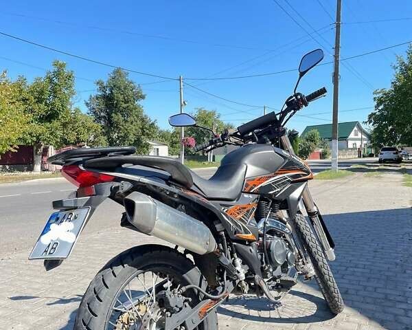 Черный Шанрай XY 250GY-6C, объемом двигателя 0 л и пробегом 9 тыс. км за 1208 $, фото 1 на Automoto.ua