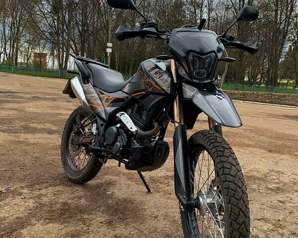 Черный Шанрай XY 250GY-6C, объемом двигателя 0.25 л и пробегом 8 тыс. км за 1400 $, фото 4 на Automoto.ua