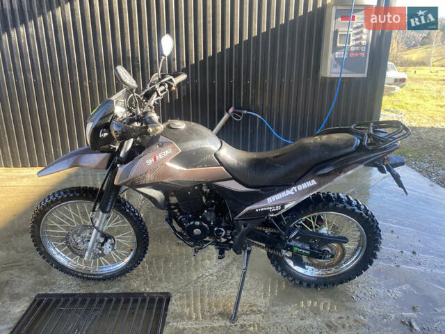 Серый Шанрай XY 250GY-6C, объемом двигателя 0.25 л и пробегом 730 тыс. км за 1300 $, фото 4 на Automoto.ua