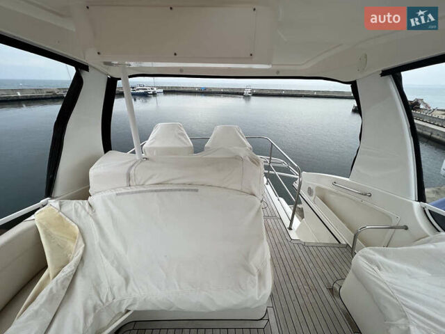 Silverton 42, объемом двигателя 0 л и пробегом 800 тыс. км за 170000 $, фото 12 на Automoto.ua