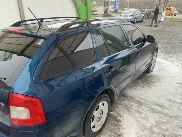 Синий Шкода 100, объемом двигателя 1.2 л и пробегом 300 тыс. км за 6000 $, фото 7 на Automoto.ua